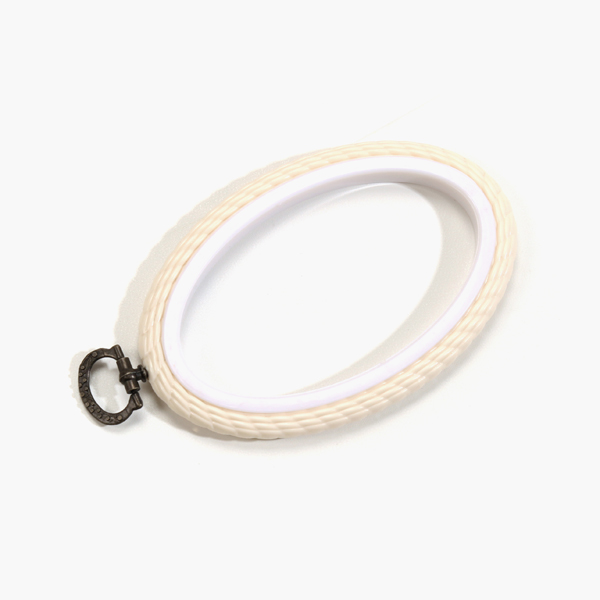 [자수부자재] 꽈배기 타원 수틀-6.5x10.5cm