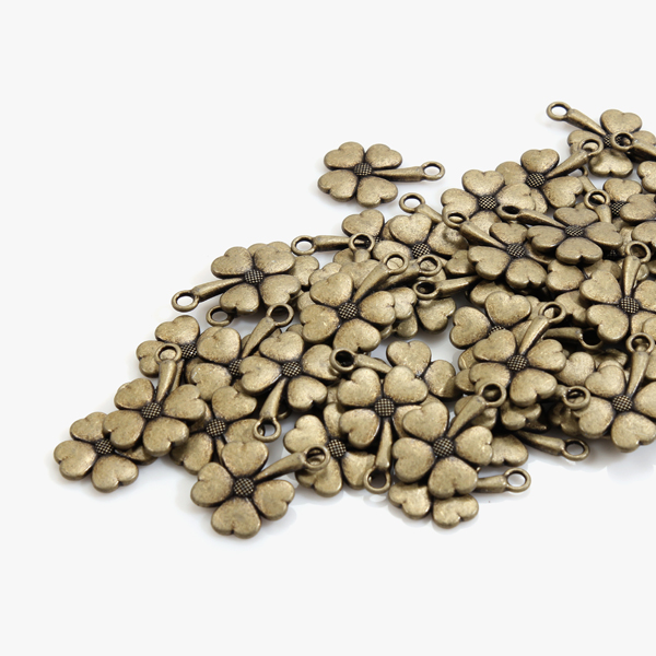 [기본부자재] 청동 지퍼장식(지퍼텍) 클로버 (50개)