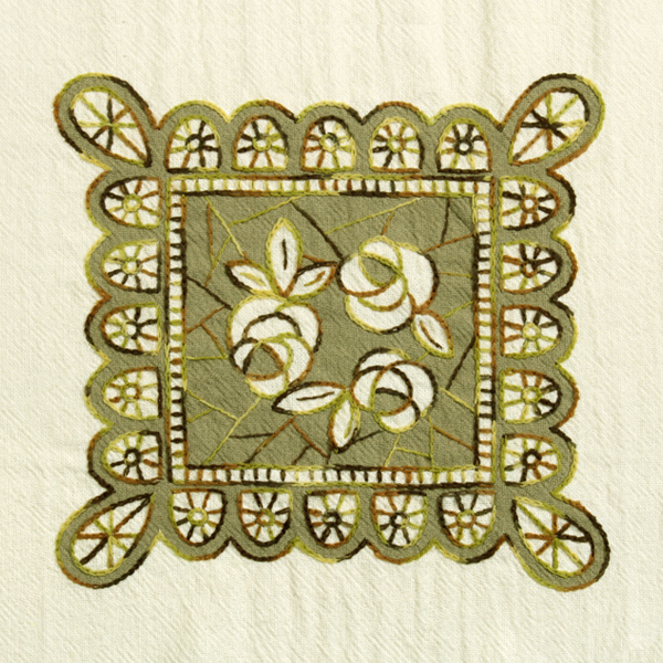 [바이핸즈] 다이스티치 선염 프린트 미니 자수커트지 완제품 B4 - 백아이보리