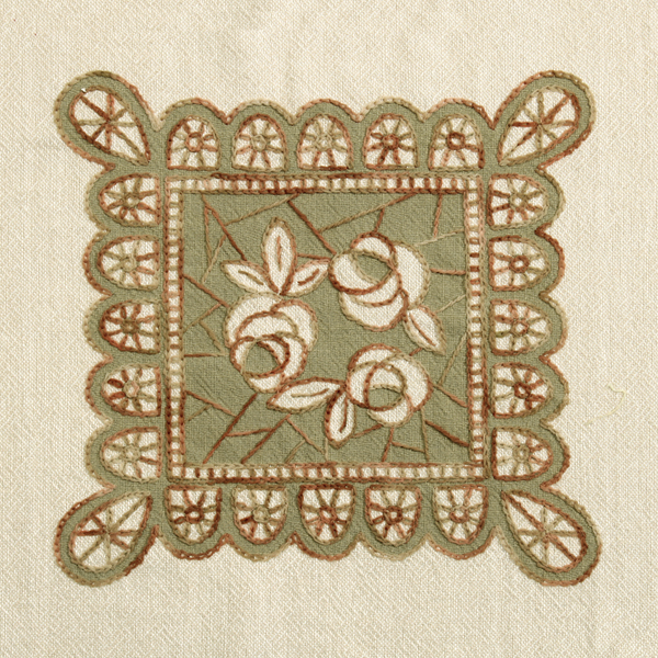 [바이핸즈] 다이스티치 선염 프린트 미니 자수커트지 완제품 B4 - 베이지내츄럴