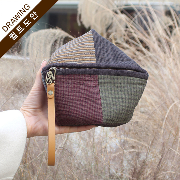 [바이핸즈] 퀼트도안 - 스퀘어 미니가방 겸 파우치