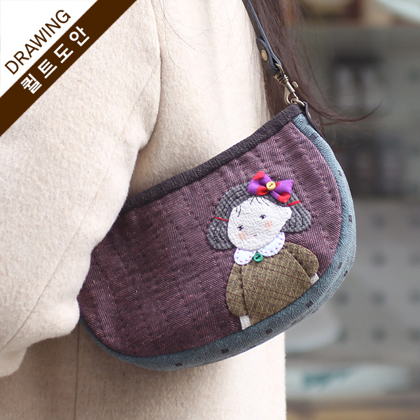 [바이핸즈] 퀼트도안 - 리본소녀 숄더백