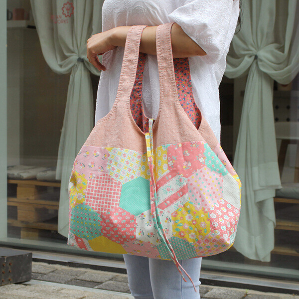 [바이핸즈] 퀼트완제품 - 패치워크 에코백 (핑크멀티)