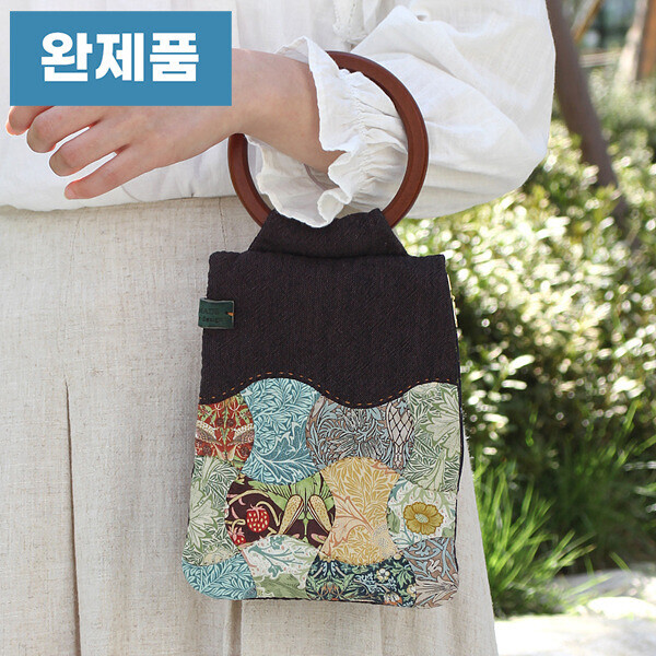 퀼트의시작은? 엔조이퀼트와 함께,[바이핸즈] 퀼트완제품 가방 - 모리스 우드링 미니백