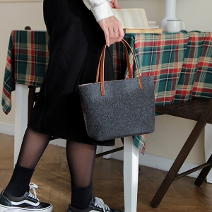 [바이핸즈] 퀼트패키지 가방 - 울체크 핸드메이드 토트백 (개)