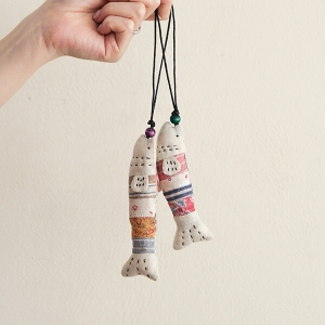 바이핸즈 퀼트패키지 인형 소품만들기 diy키트 - 나는 명태다 키링 2개 세트 (개)