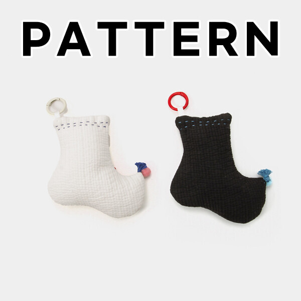 [바이핸즈] 퀼트도안 - 깔롱 버선 키링 (2개 세트)