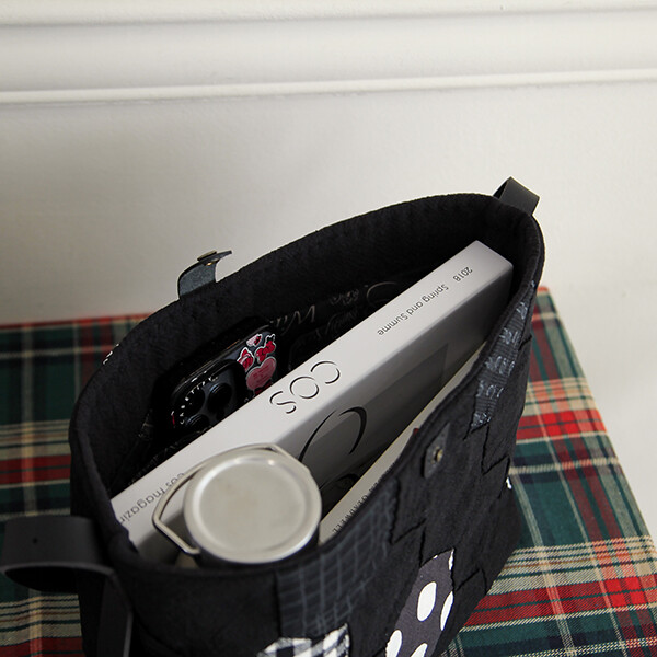 [바이핸즈] 퀼트패키지 가방 - 모노앤시크 숄더백