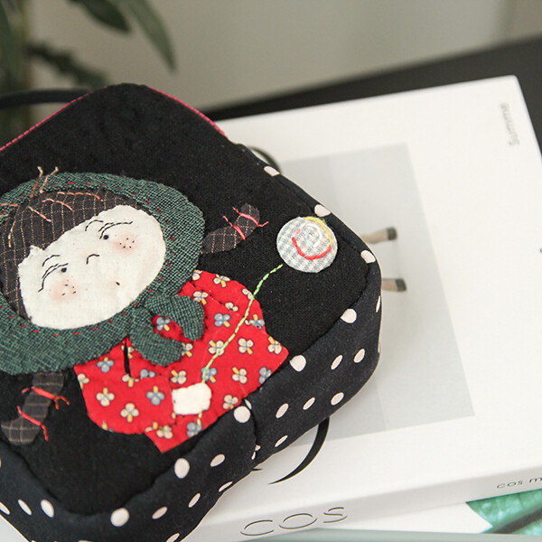 [바이핸즈] 퀼트패키지 소품 - 딸기소녀 핸들 파우치