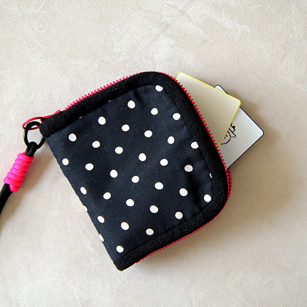 [바이핸즈] 퀼트패키지 소품 - 딸기소녀 반지갑