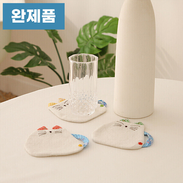 [바이핸즈] 퀼트완제품 소품 - 야옹이 티매트 (3개 세트)